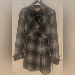 Michael KORS wool blend double breasted coat. Used-good condition